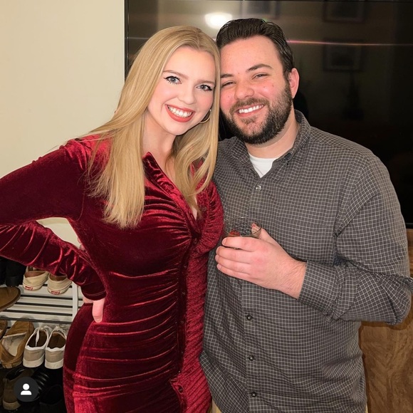 Meet your Posher, Jeanmarie - Picture 4 of 5